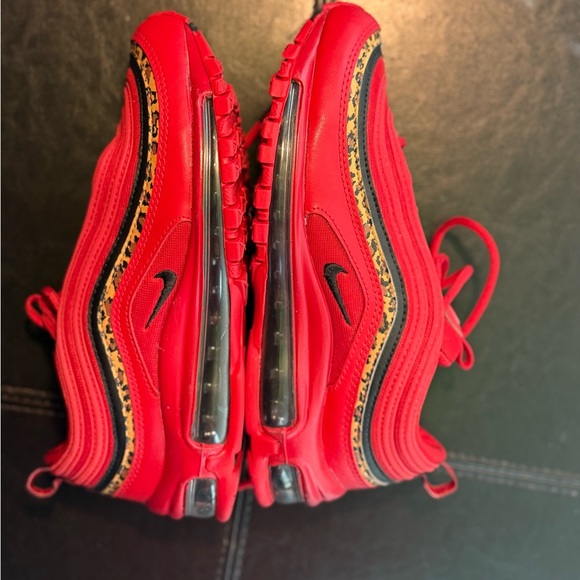 NIKE AIR MAX 97 RED LEOPARD PRINT BV6113-600 WOMENS SZ 6 - Picture 1 of 8